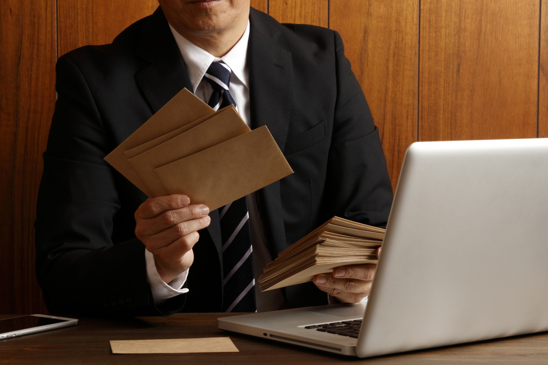 ビズクロ | 経営改善を実現する総合支援メディア